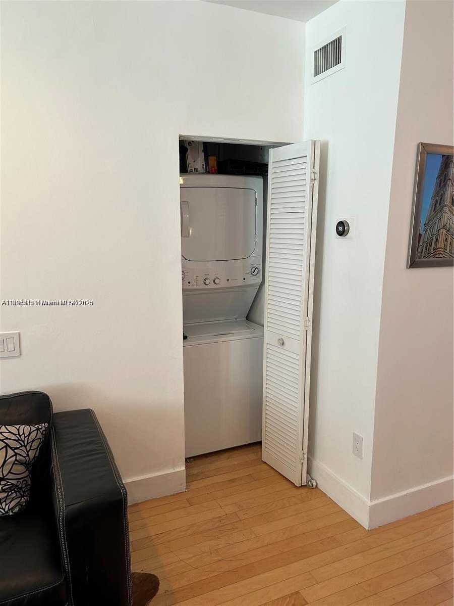 Small Image of 1045 LENOX AVE #11, Miami Beach Number 4