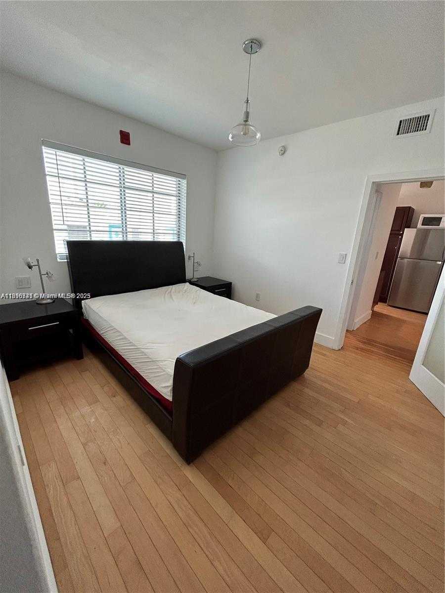 Small Image of 1045 LENOX AVE #11, Miami Beach Number 5