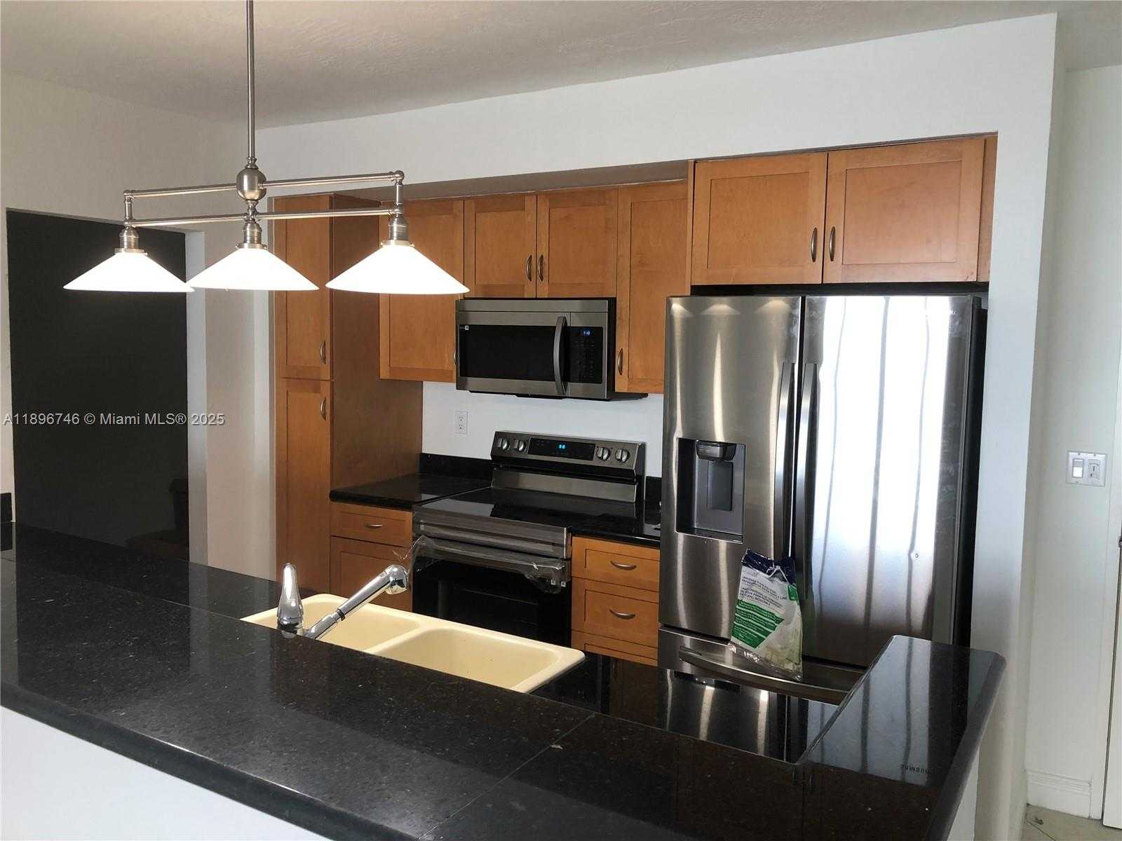 Small Image of 10350 WEST BAY HARBOR DR #3B, Bay Harbor Islands Number 11