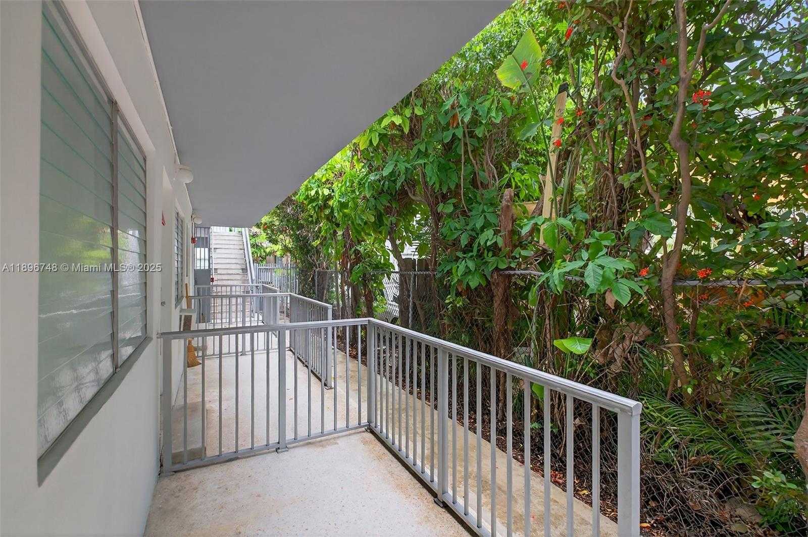 Small Image of 1334 EUCLID AVE #4, Miami Beach Number 20