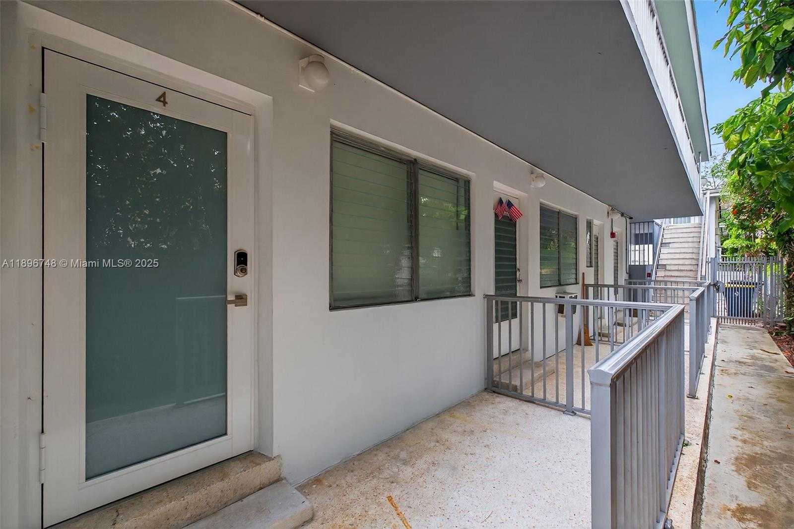 Small Image of 1334 EUCLID AVE #4, Miami Beach Number 21