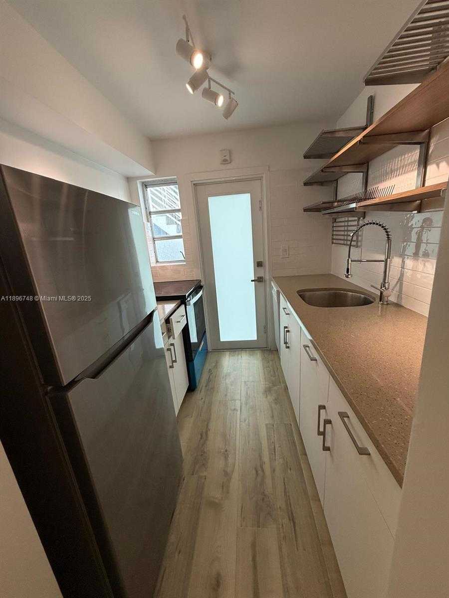 Small Image of 1334 EUCLID AVE #4, Miami Beach Number 4