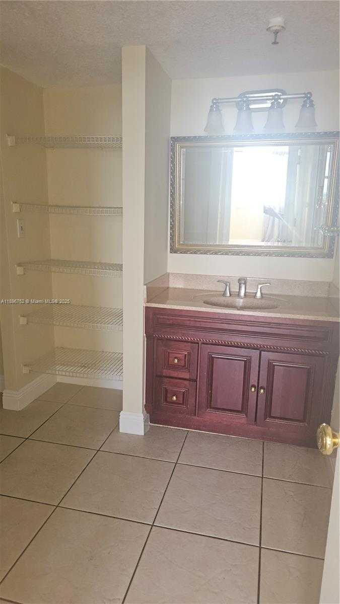 Small Image of 290 174TH ST #1905, Sunny Isles Beach Number 23