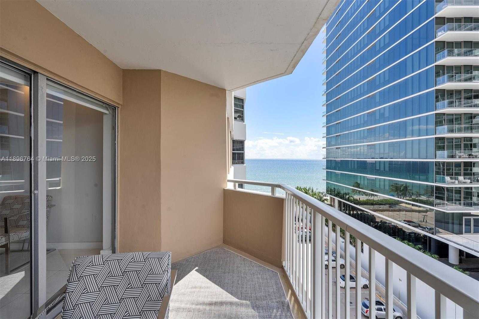Small Image of 1980 SOUTH OCEAN DR #7C, Hallandale Beach Number 19