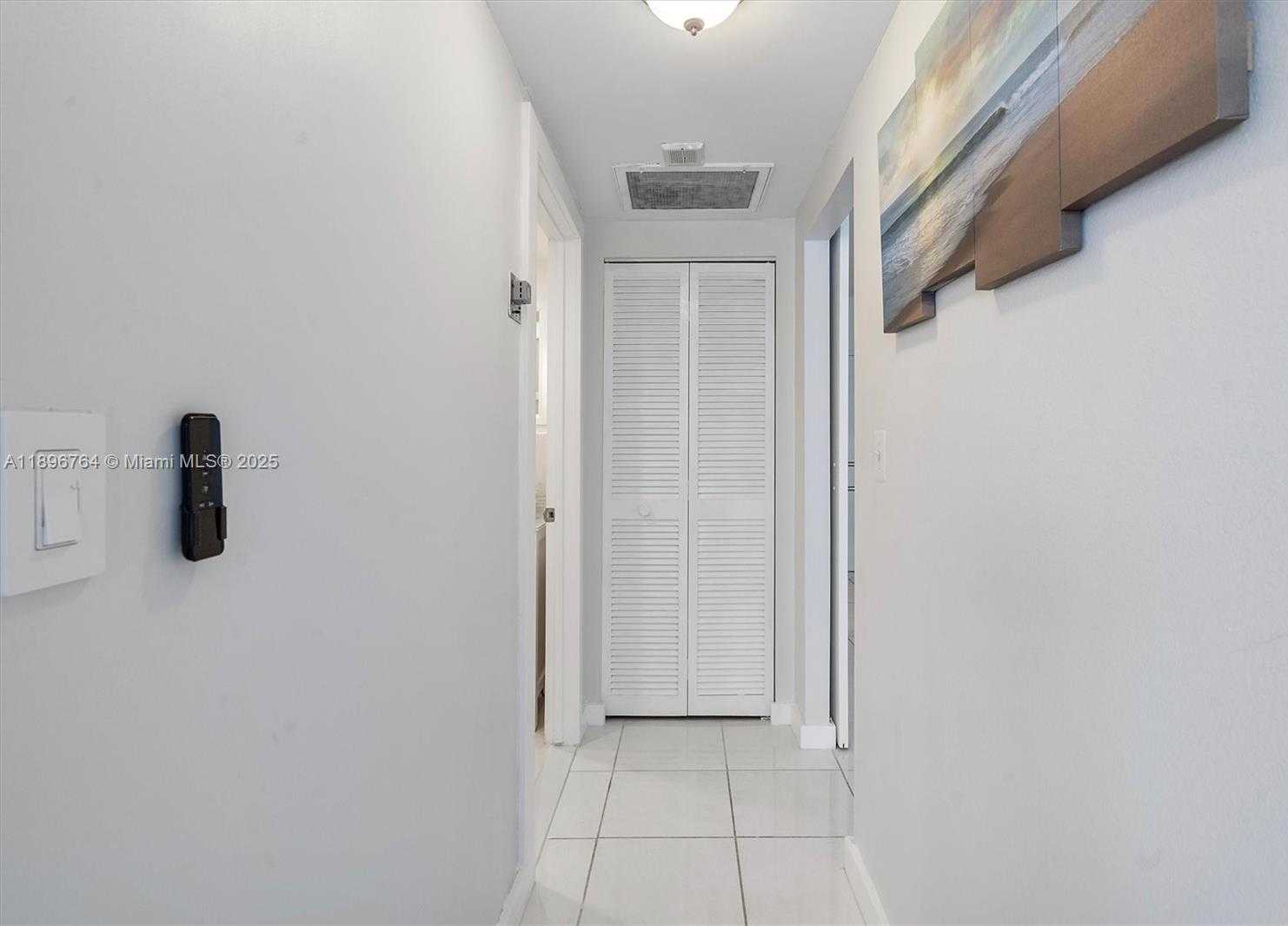 Small Image of 1980 SOUTH OCEAN DR #7C, Hallandale Beach Number 28