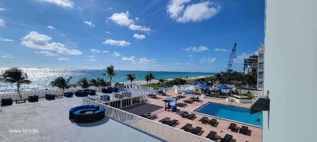 Small Image of 5401 COLLINS AVE #214, Miami Beach Number 30