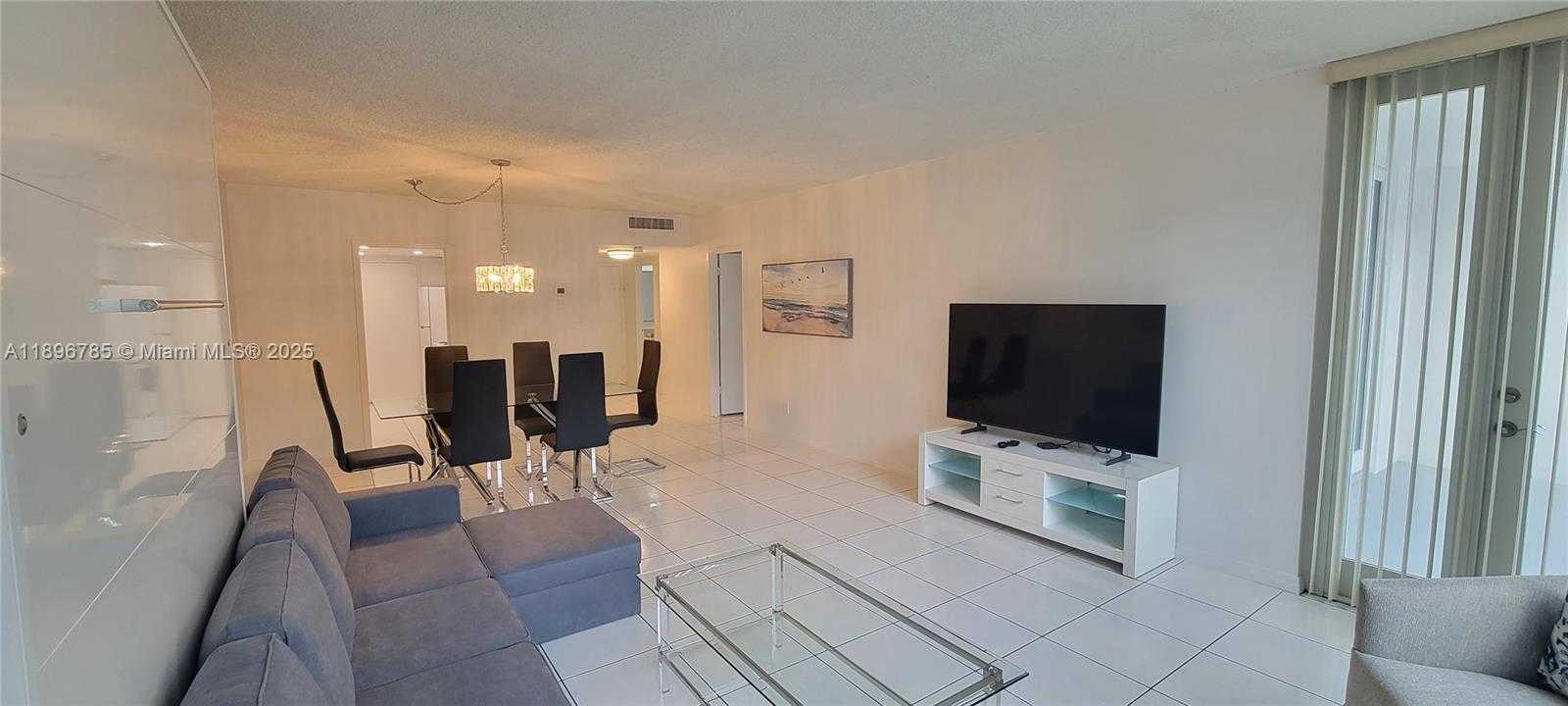 Small Image of 5401 COLLINS AVE #214, Miami Beach Number 6