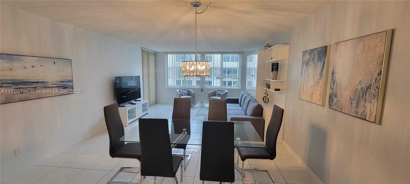 Small Image of 5401 COLLINS AVE #214, Miami Beach Number 7
