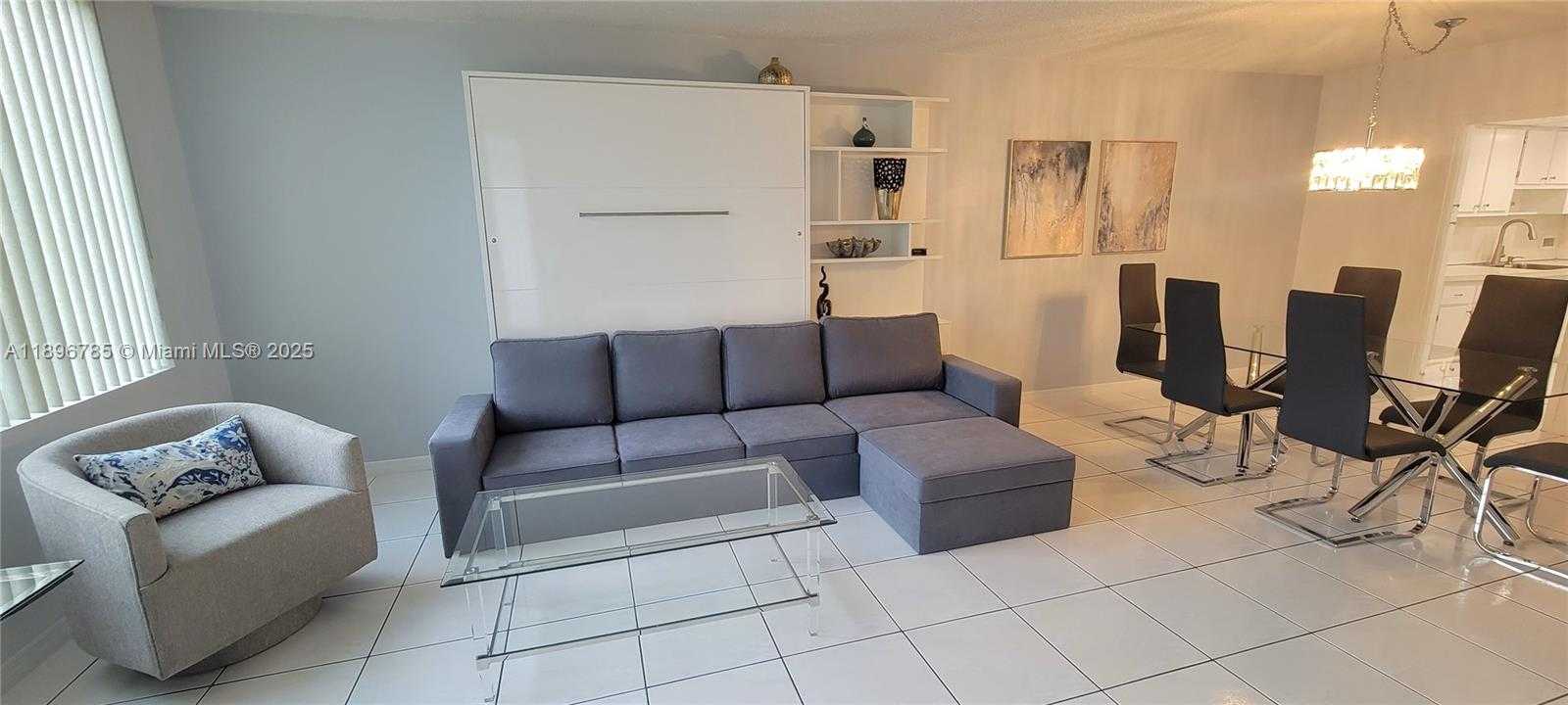 Small Image of 5401 COLLINS AVE #214, Miami Beach Number 8