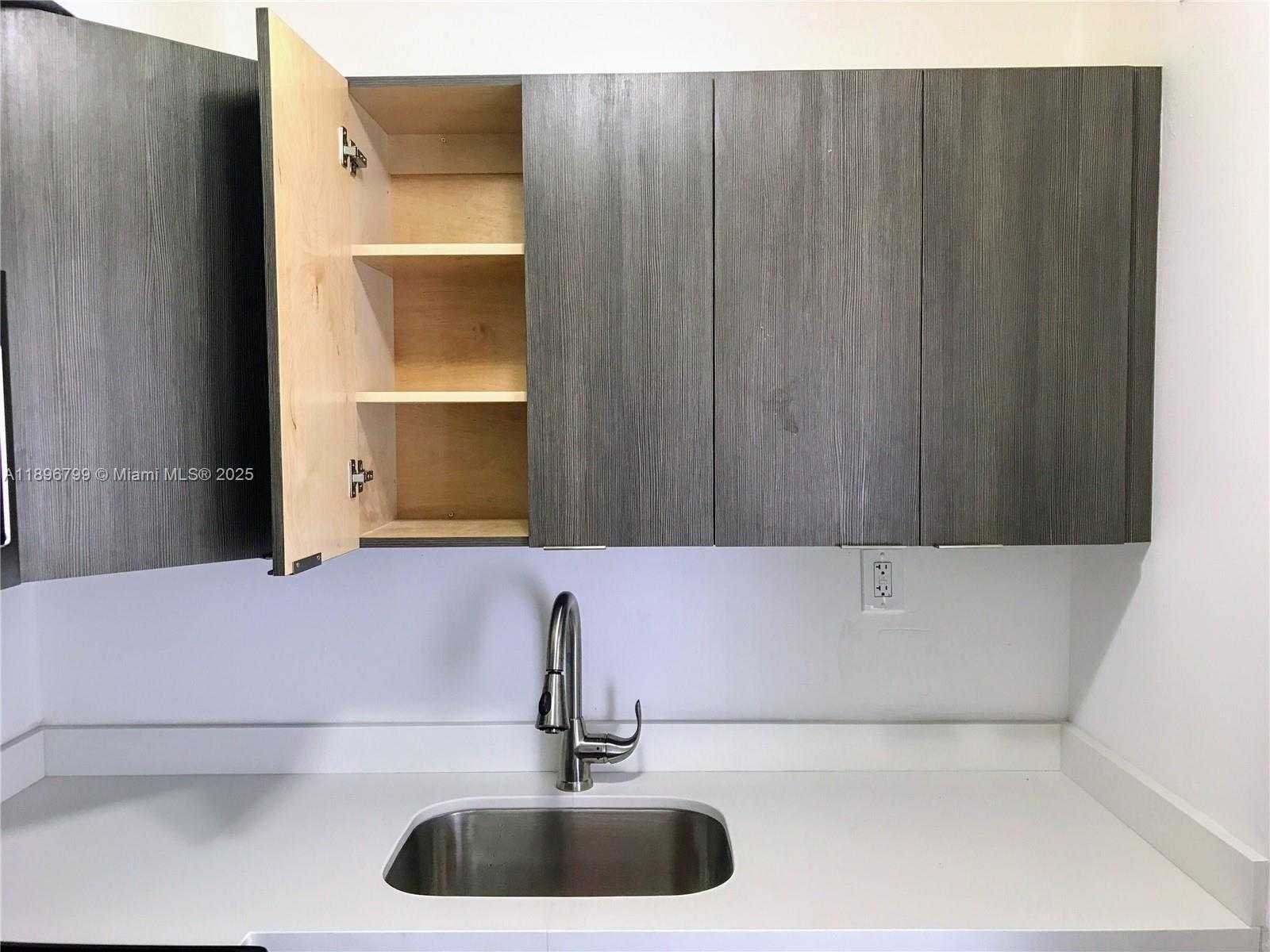 Small Image of 740 81ST ST #3, Miami Beach Number 3