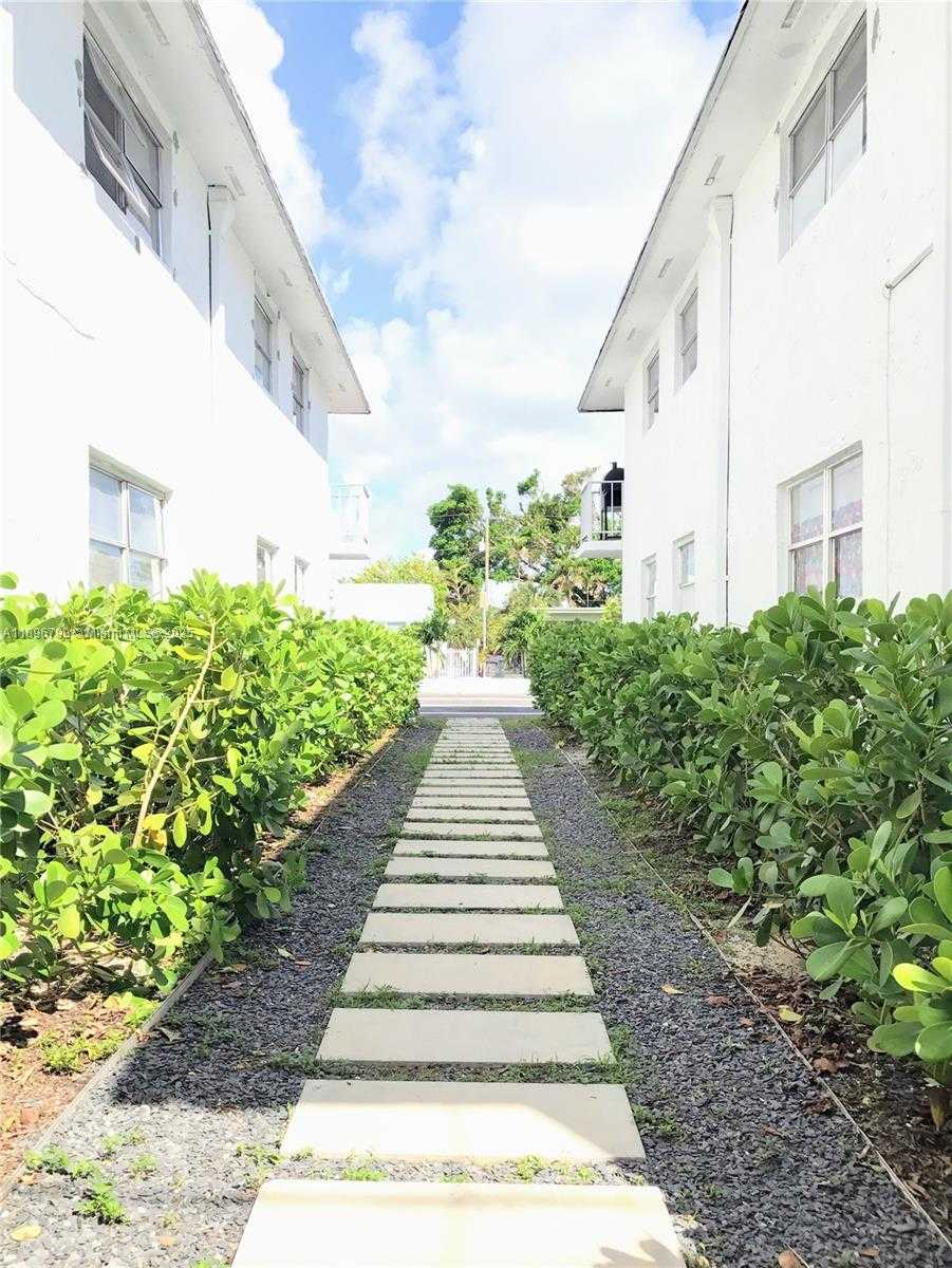 Small Image of 740 81ST ST #3, Miami Beach Number 6
