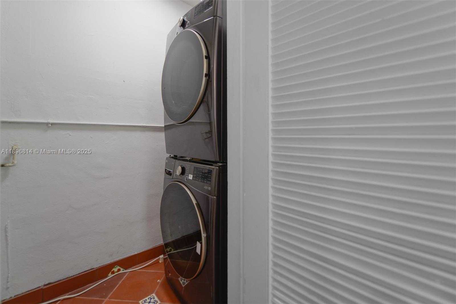 Small Image of 655 NORTH EAST 62ND ST, Miami Number 13