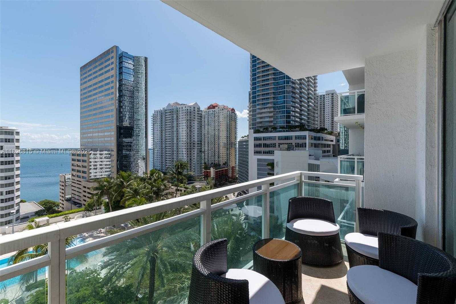 Small Image of 951 BRICKELL AVE #1606, Miami Number 25