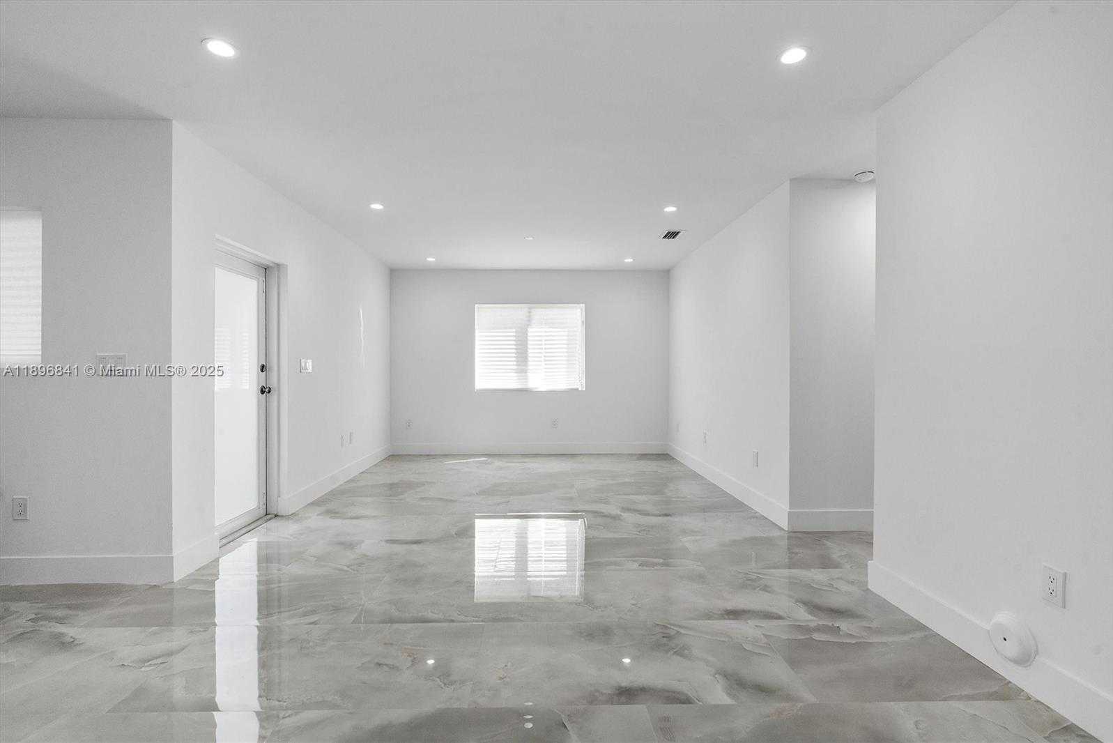 Small Image of 2924 NORTH WEST 58TH ST #2924, Miami Number 15