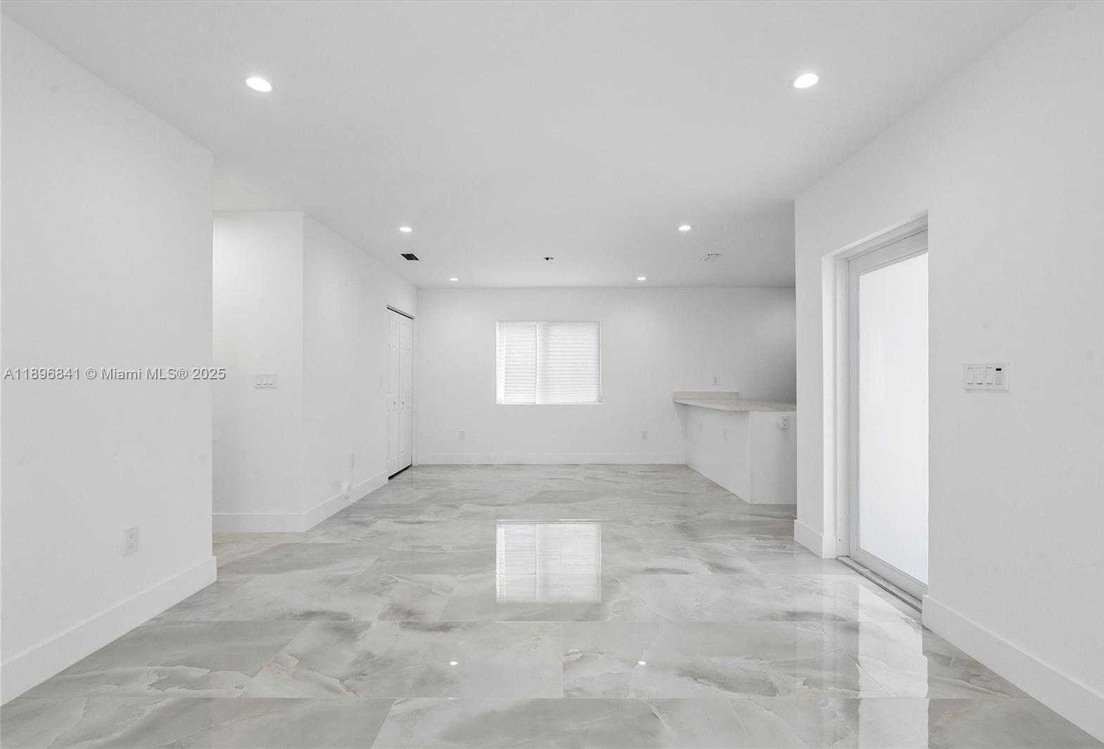 Small Image of 2924 NORTH WEST 58TH ST #2924, Miami Number 5