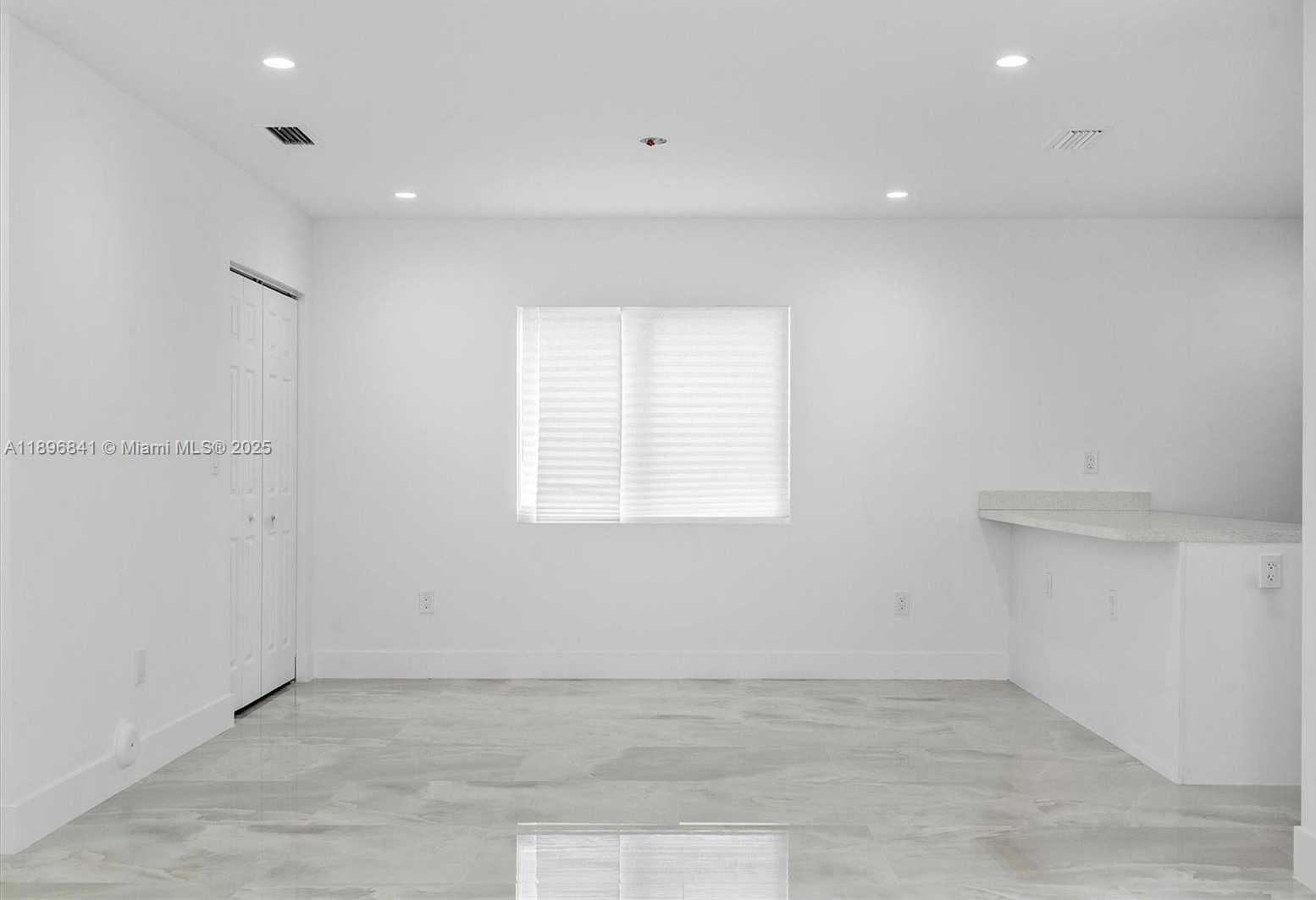 Small Image of 2924 NORTH WEST 58TH ST #2924, Miami Number 6