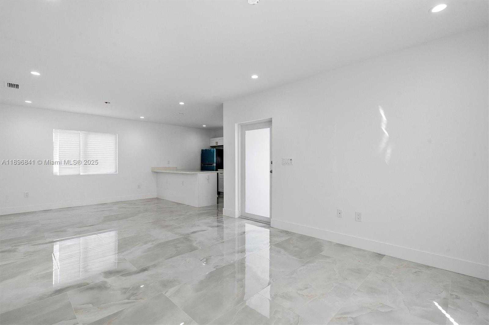 Small Image of 2924 NORTH WEST 58TH ST #2924, Miami Number 7