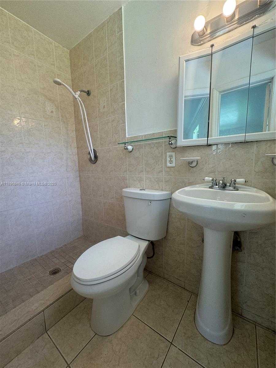 Small Image of 6871 SOUTH WEST 18TH CT, North Lauderdale Number 6