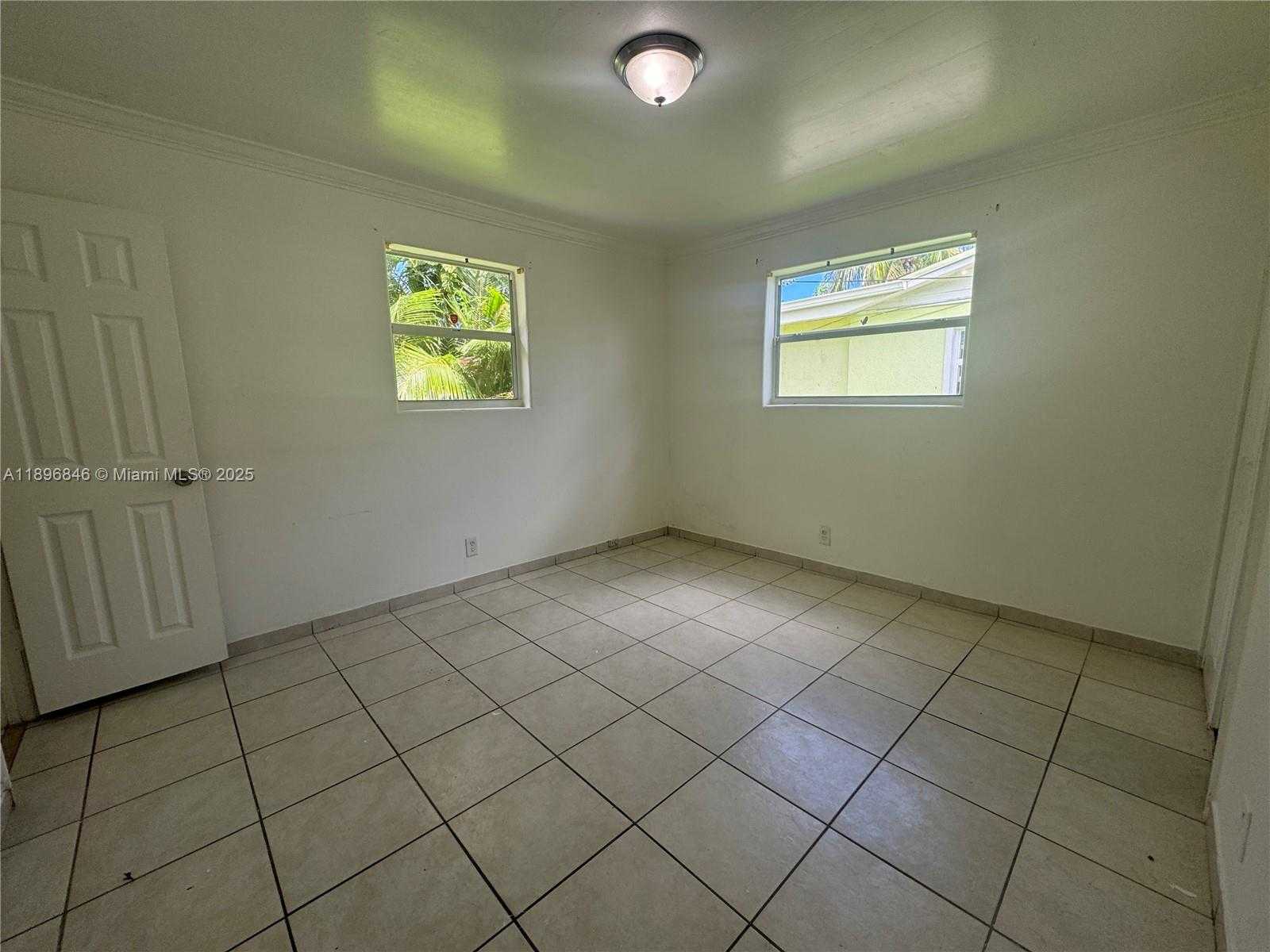 Small Image of 6871 SOUTH WEST 18TH CT, North Lauderdale Number 7