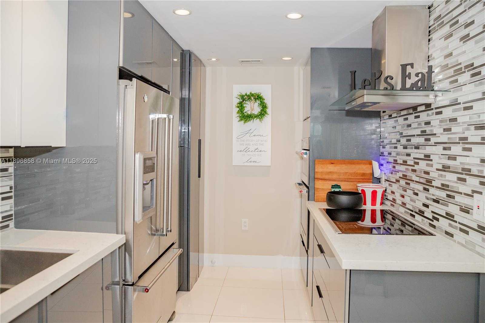 Small Image of 3375 NORTH COUNTRY CLUB DR #205, Aventura Number 17