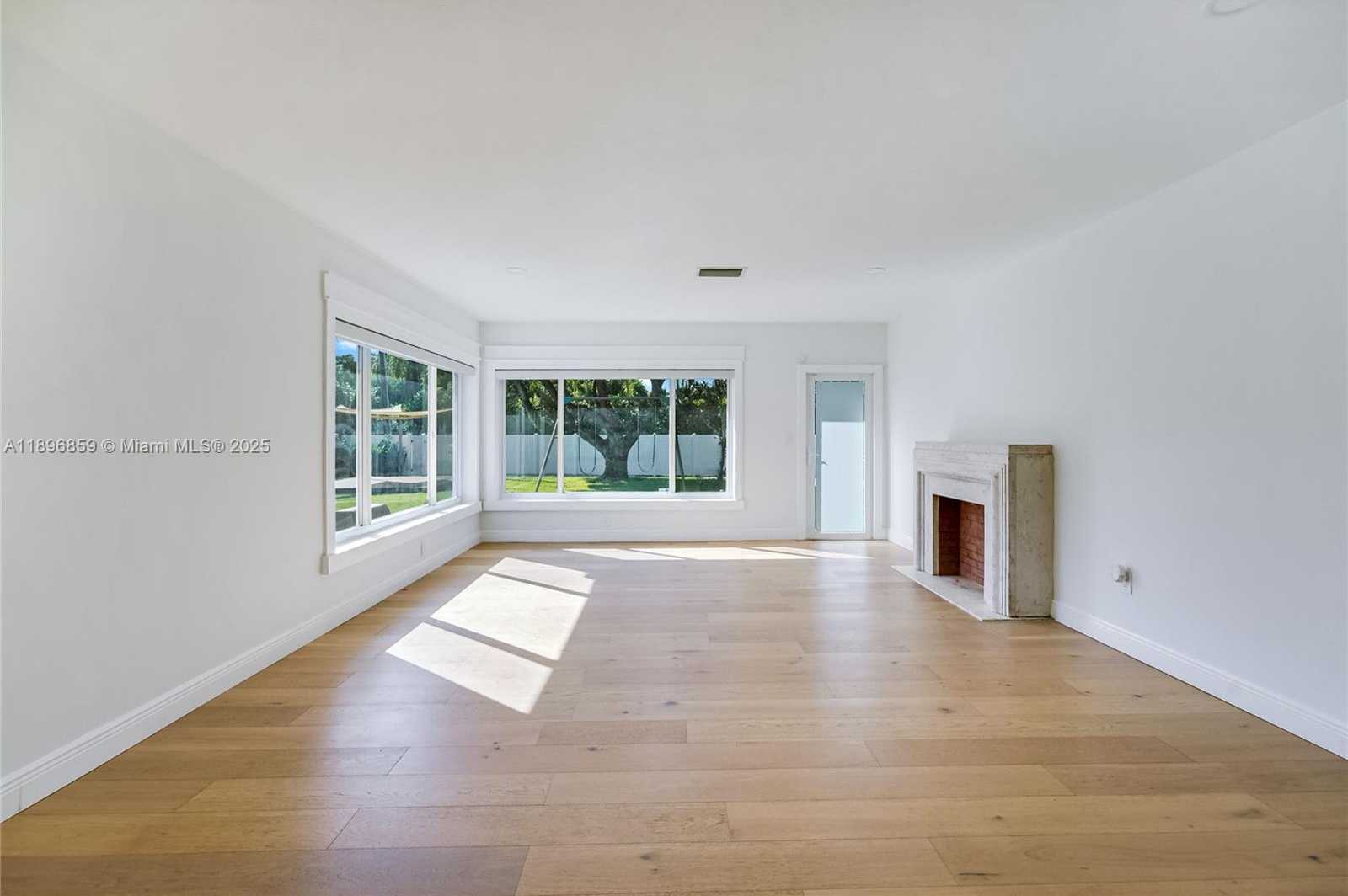Small Image of 2 NORTH EAST 108TH ST, Miami Shores Number 12