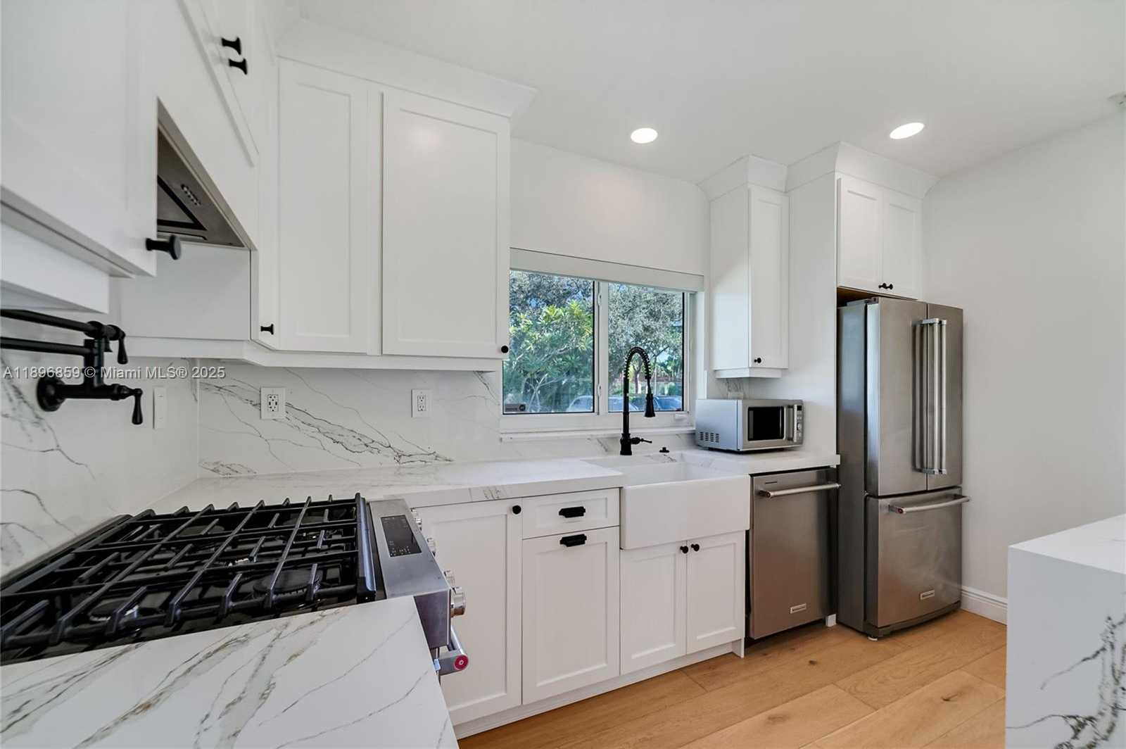 Small Image of 2 NORTH EAST 108TH ST, Miami Shores Number 2