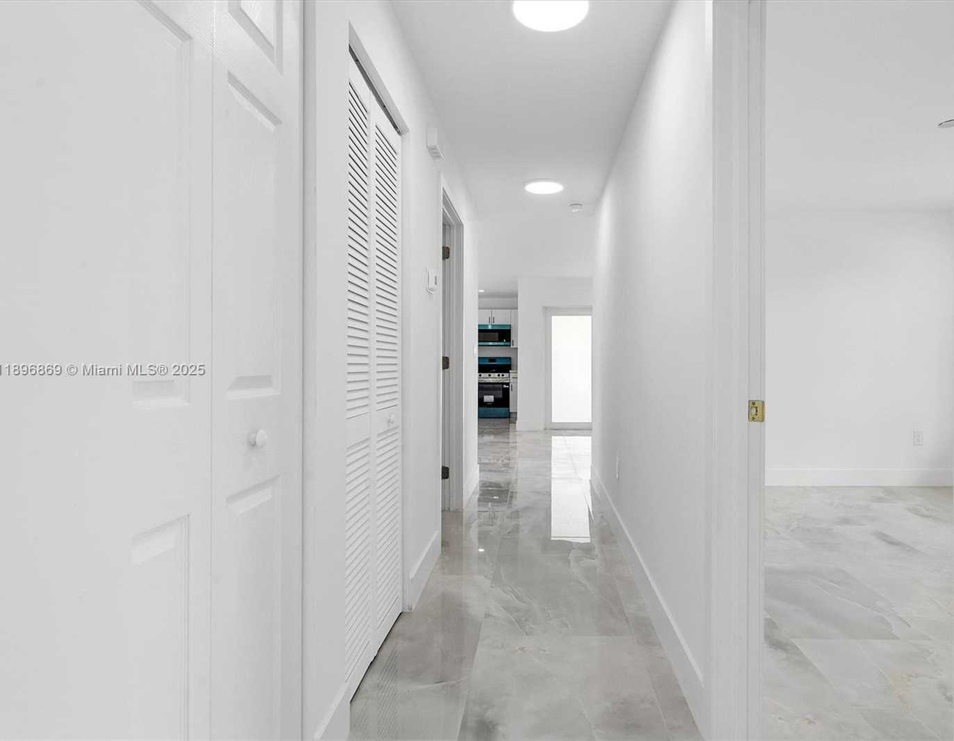 Small Image of 2926 NORTH WEST 58TH ST #2926, Miami Number 37