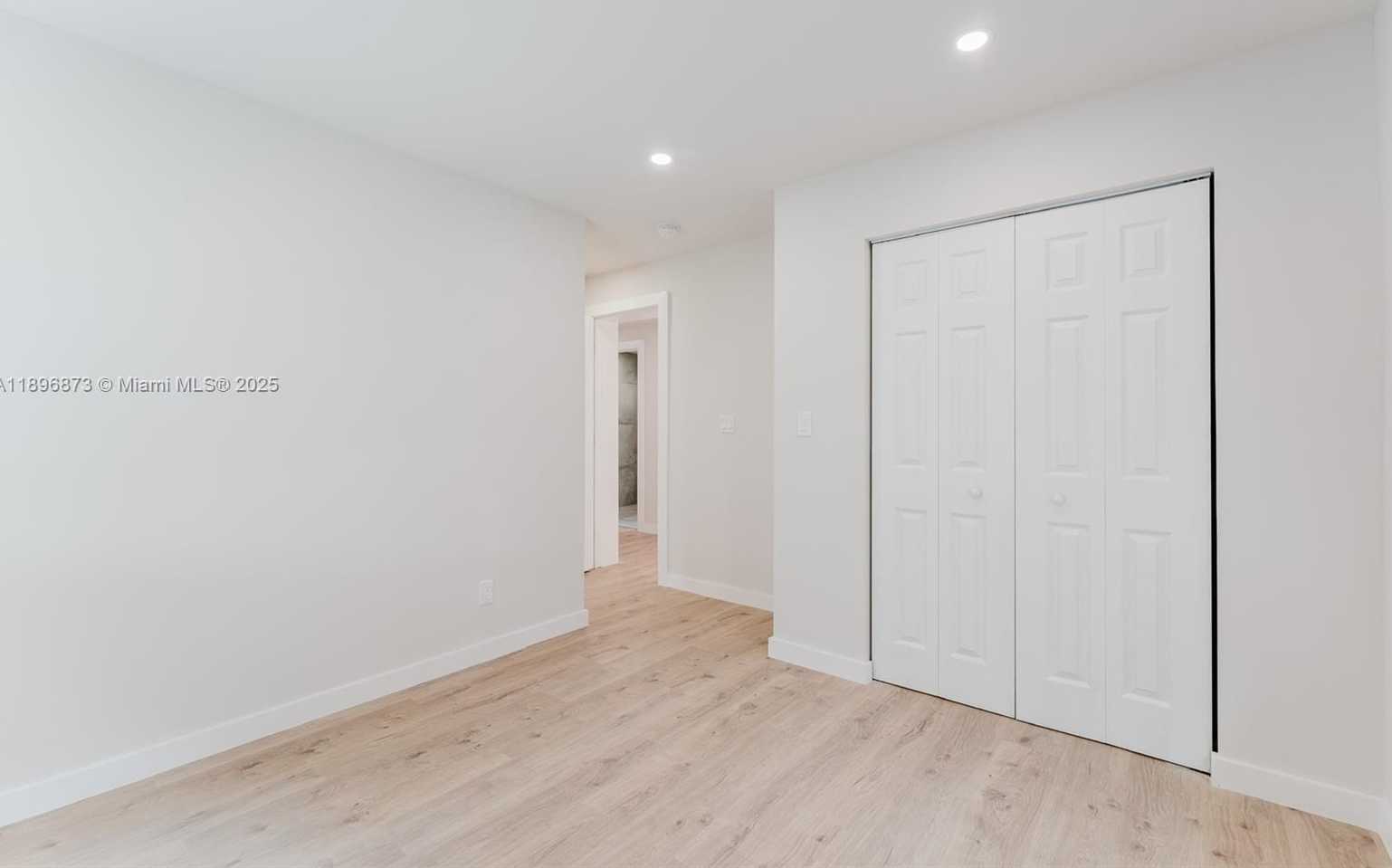 Small Image of 1430 SOUTH WEST 32ND CT #., Fort Lauderdale Number 18