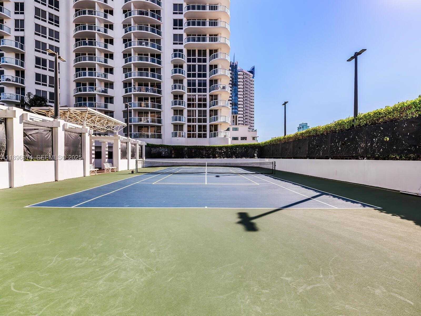 Small Image of 6365 COLLINS AVE #1105, Miami Beach Number 14