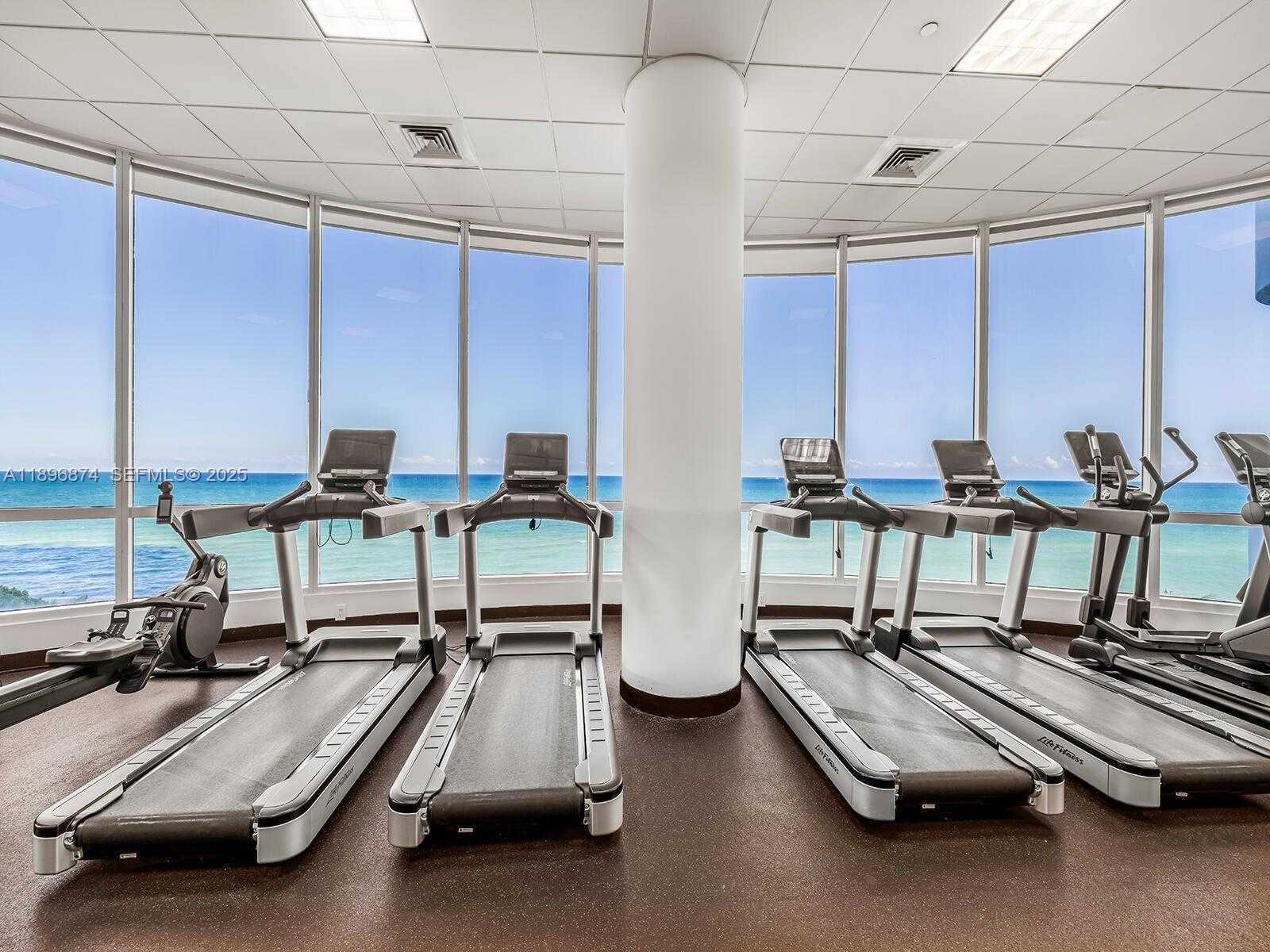 Small Image of 6365 COLLINS AVE #1105, Miami Beach Number 18