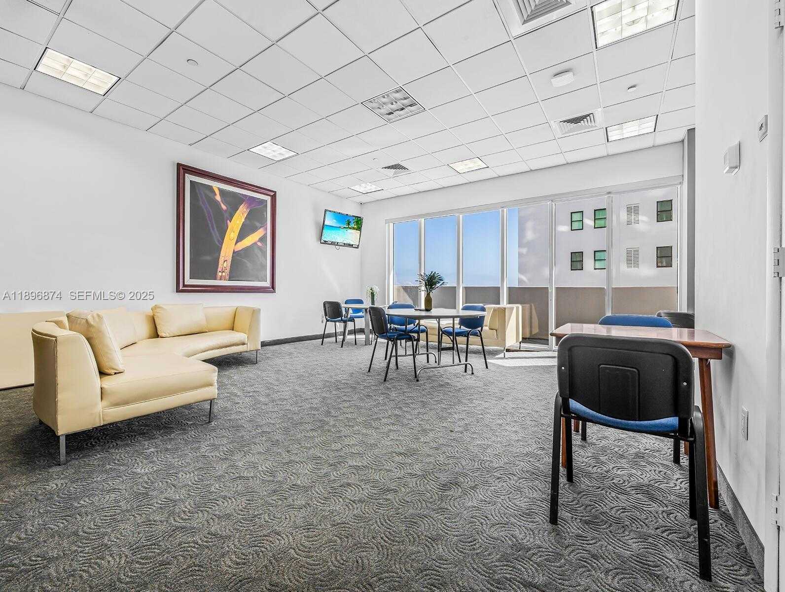 Small Image of 6365 COLLINS AVE #1105, Miami Beach Number 21