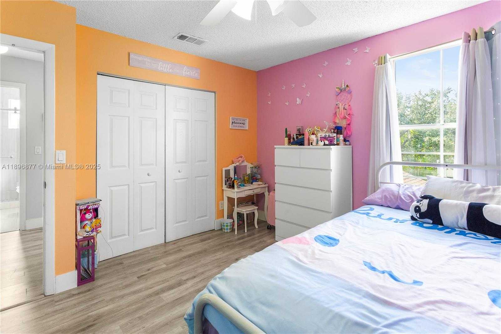 Small Image of 20773 NORTH WEST 3RD ST, Pembroke Pines Number 13