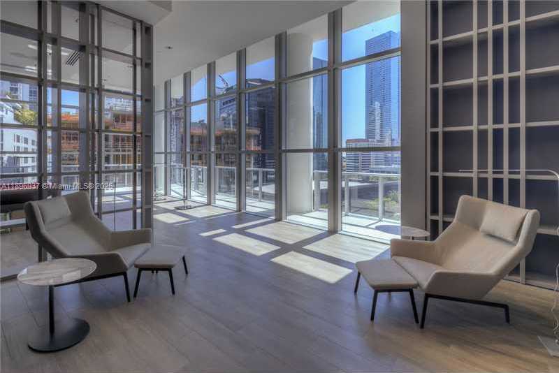 Small Image of 1100 SOUTH MIAMI AV #1011, Miami Number 13