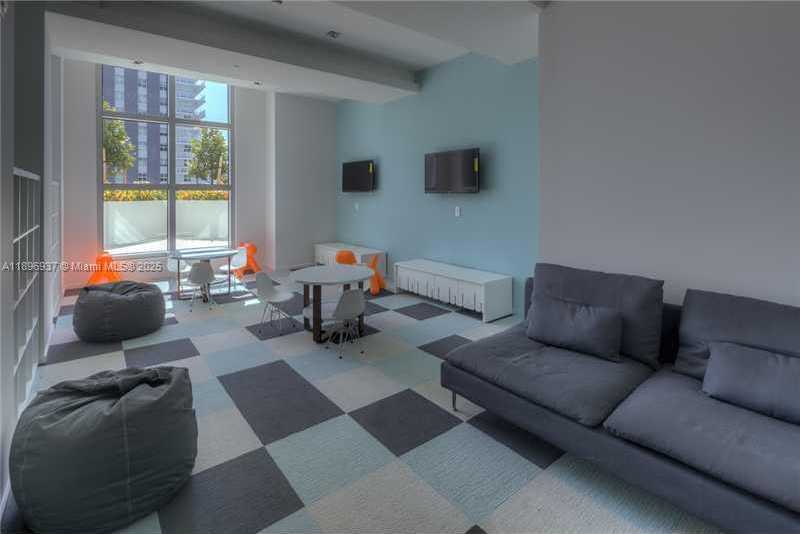 Small Image of 1100 SOUTH MIAMI AV #1011, Miami Number 16