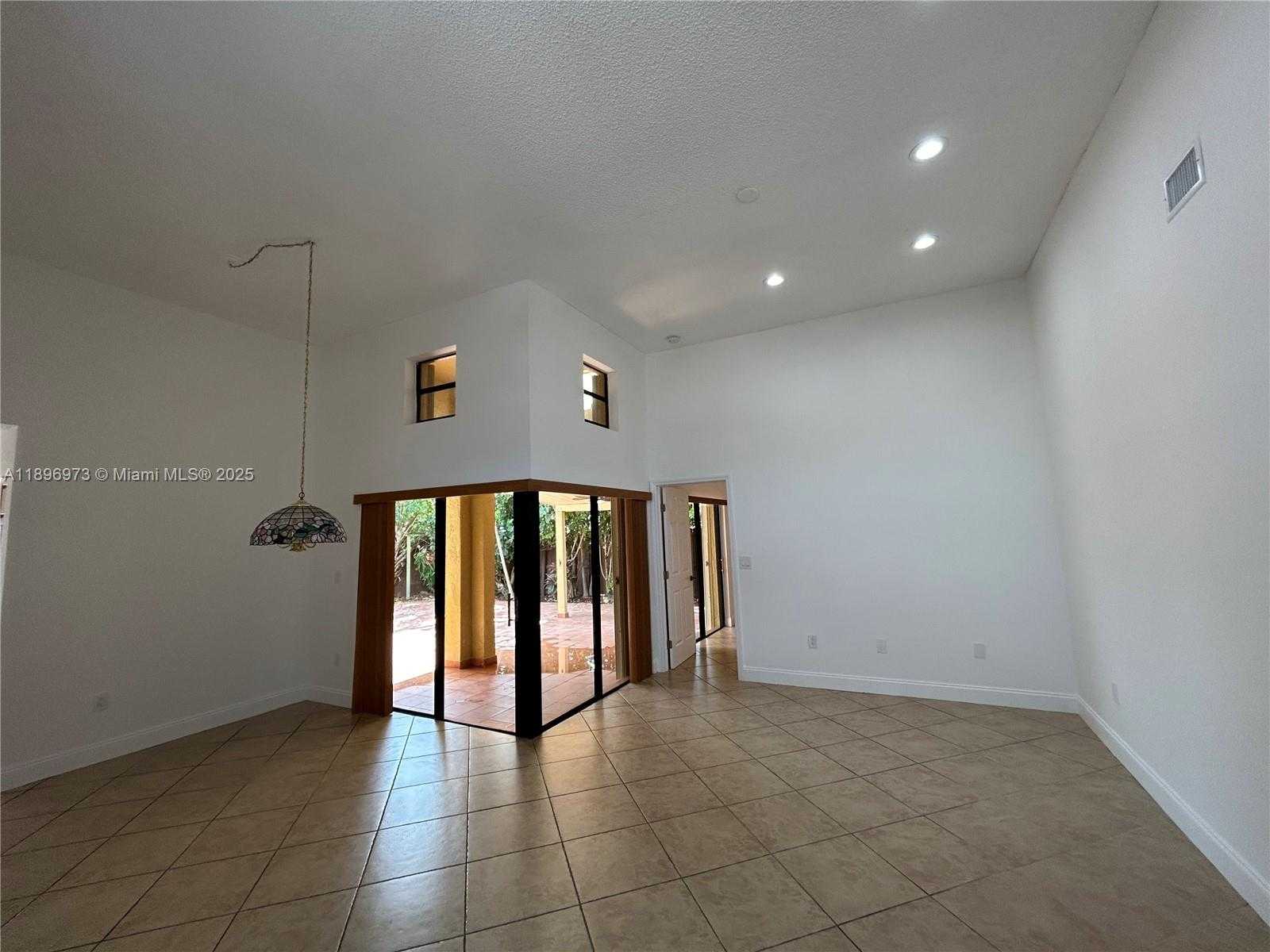 Small Image of 8910 SOUTH WEST 4TH LN, Miami Number 11