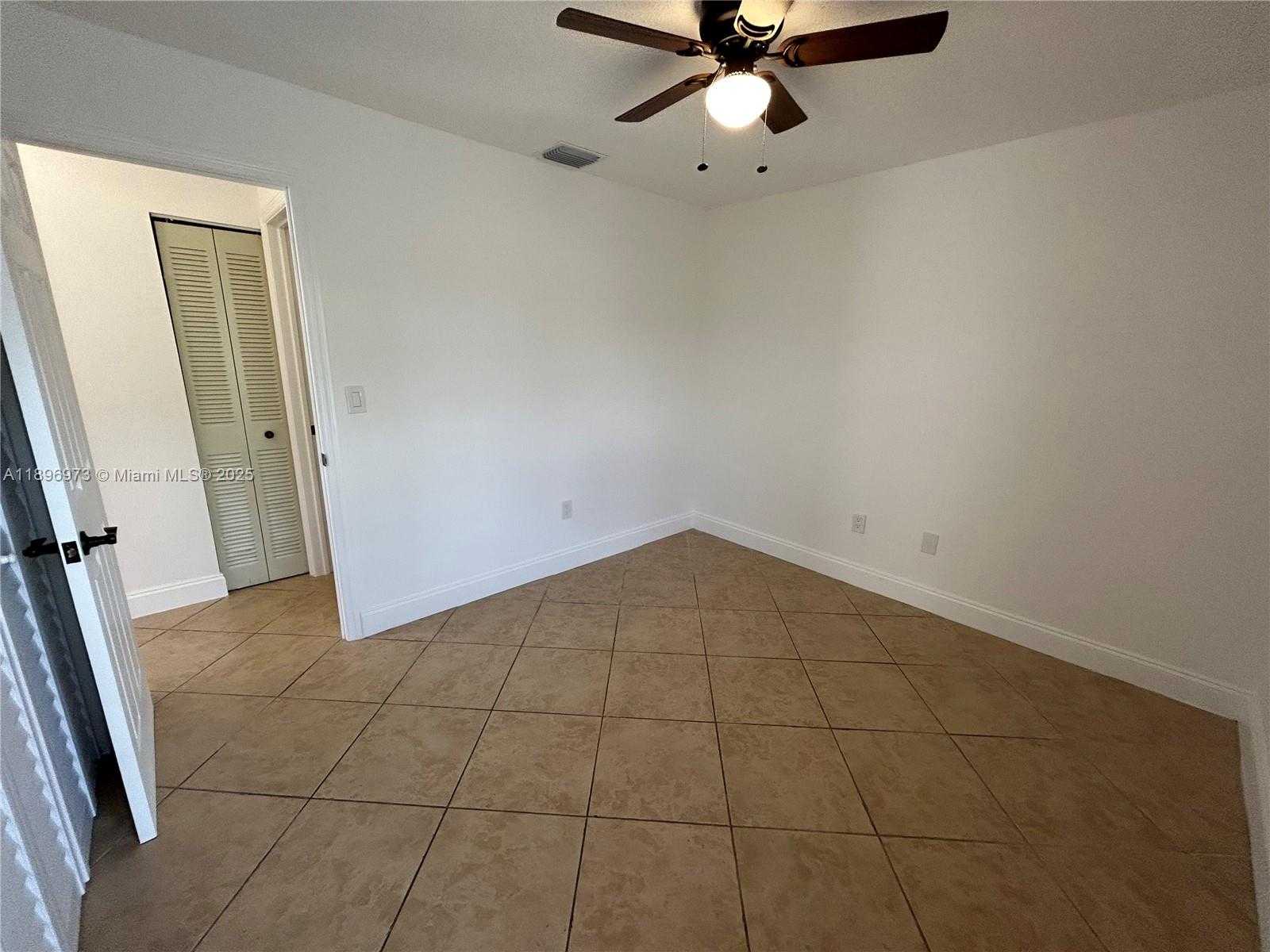 Small Image of 8910 SOUTH WEST 4TH LN, Miami Number 31