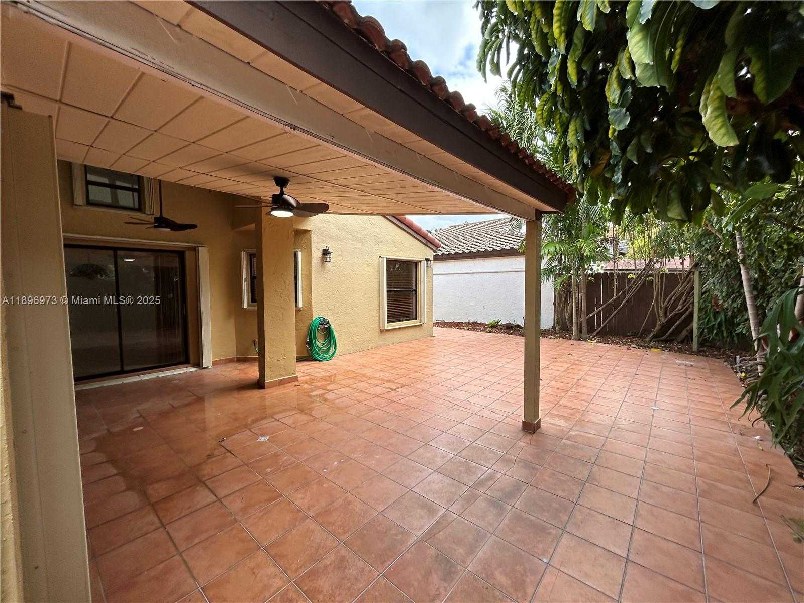 Small Image of 8910 SOUTH WEST 4TH LN, Miami Number 44