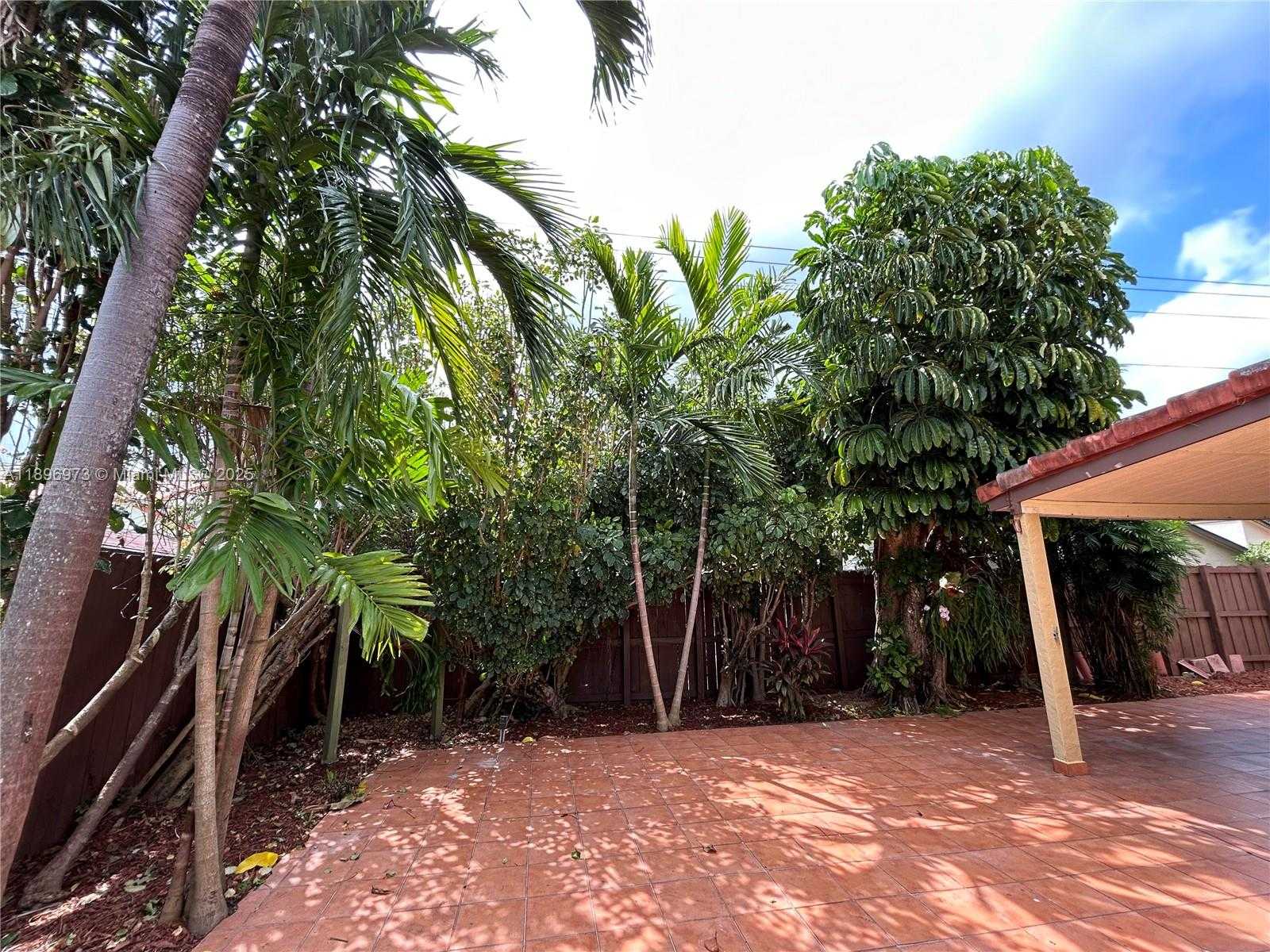 Small Image of 8910 SOUTH WEST 4TH LN, Miami Number 50