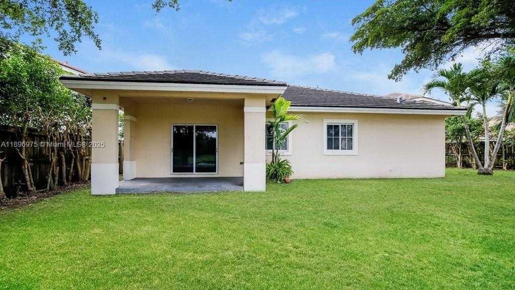 Small Image of 665 SOUTH EAST 31ST AVE, Homestead Number 15