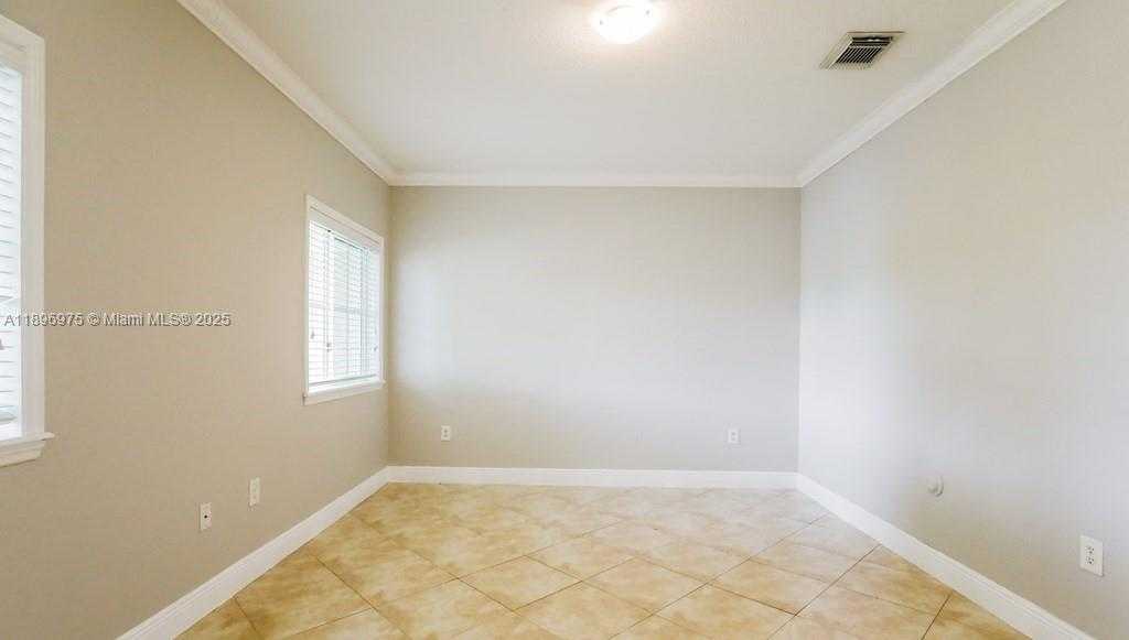 Small Image of 665 SOUTH EAST 31ST AVE, Homestead Number 7