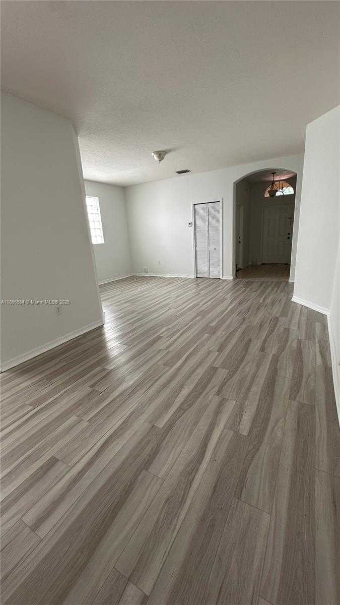 Small Image of 4316 NORTH WEST 113TH CT #4316, Doral Number 7
