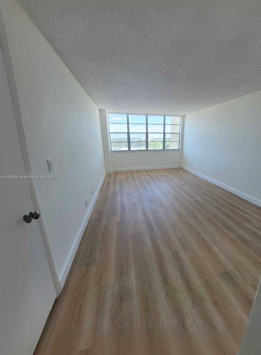 Small Image of 2025 NORTH EAST 164TH ST #816, North Miami Beach Number 10