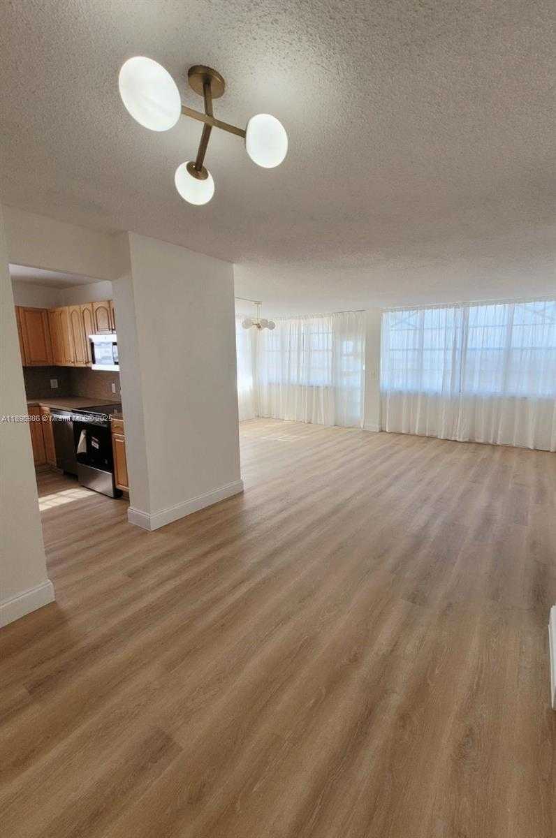 Small Image of 2025 NORTH EAST 164TH ST #816, North Miami Beach Number 4