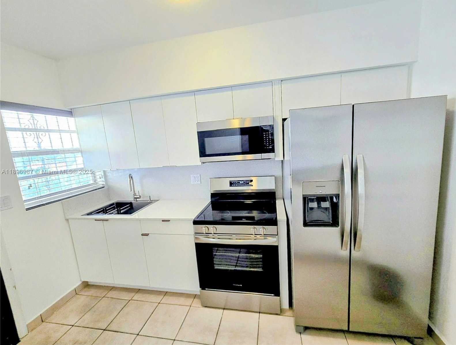 Small Image of 5451 SOUTH WEST 5TH TER #5451, Miami Number 26