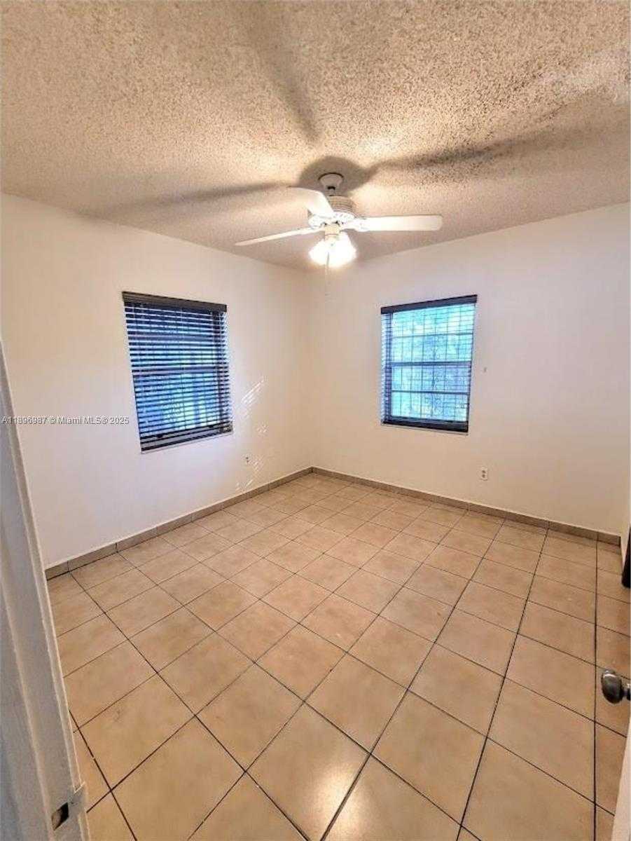 Small Image of 5451 SOUTH WEST 5TH TER #5451, Miami Number 34