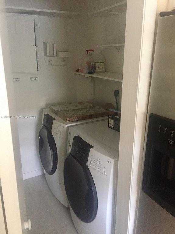 Small Image of 1236 SOUTH WEST 104TH CT, Miami Number 7