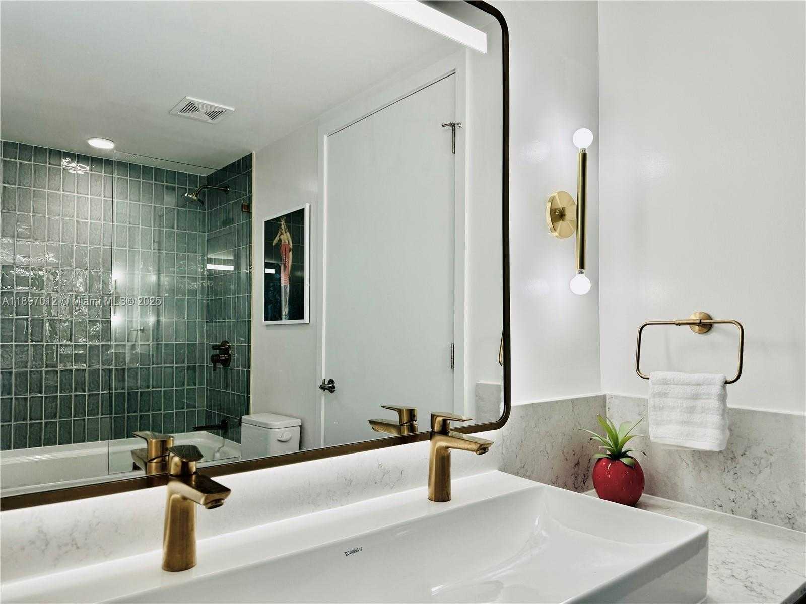 Small Image of 159 NORTH EAST 6TH ST #4314, Miami Number 28