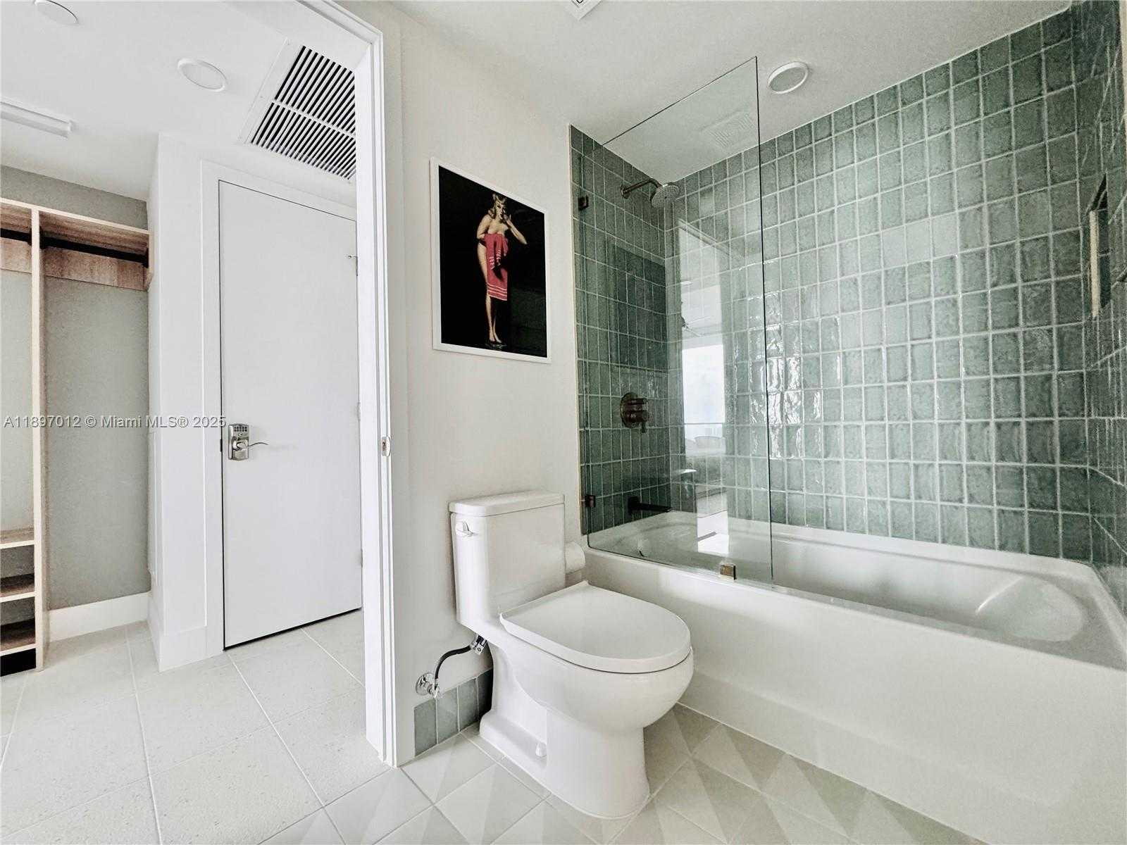 Small Image of 159 NORTH EAST 6TH ST #4314, Miami Number 29