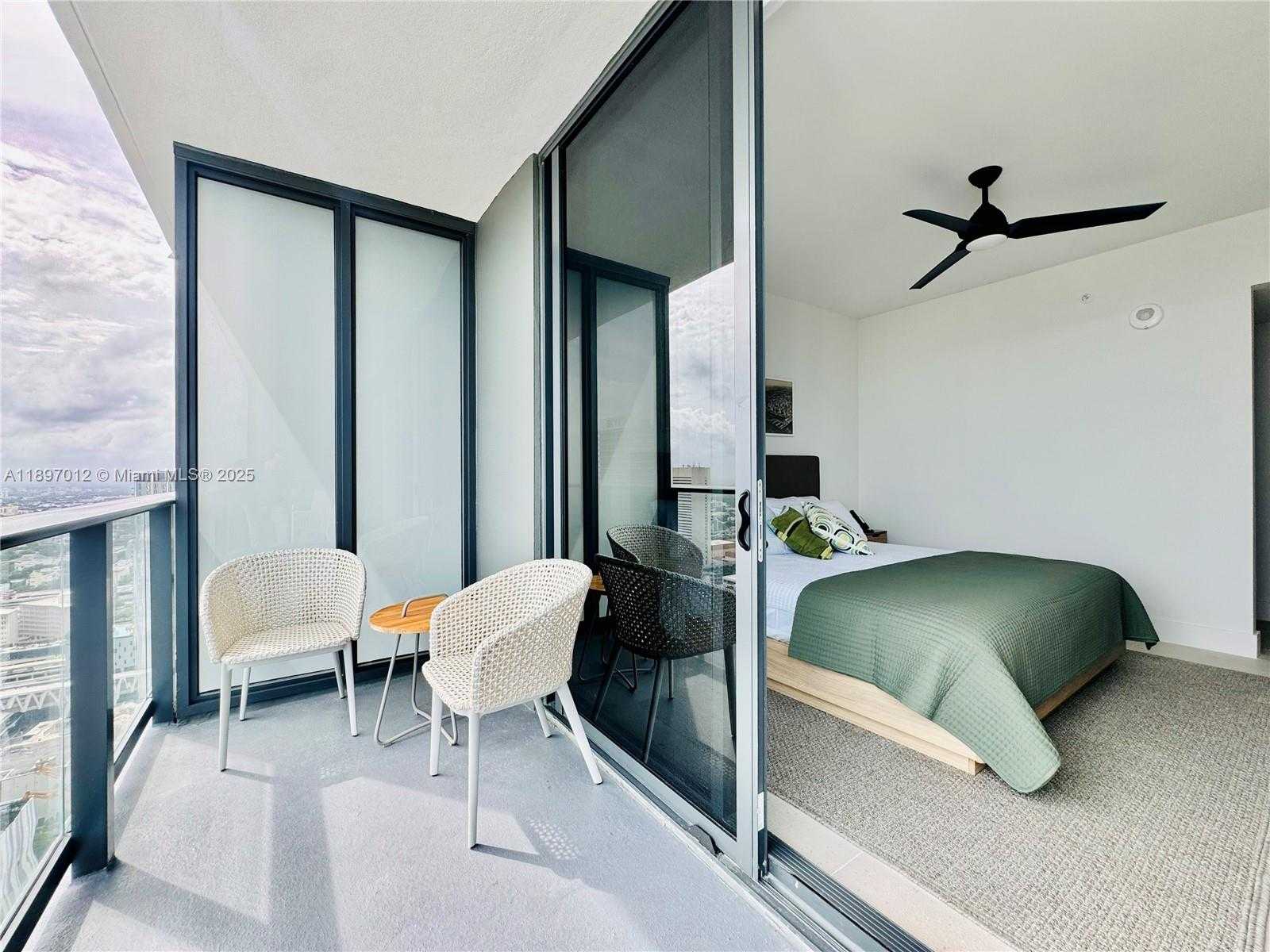 Small Image of 159 NORTH EAST 6TH ST #4314, Miami Number 31