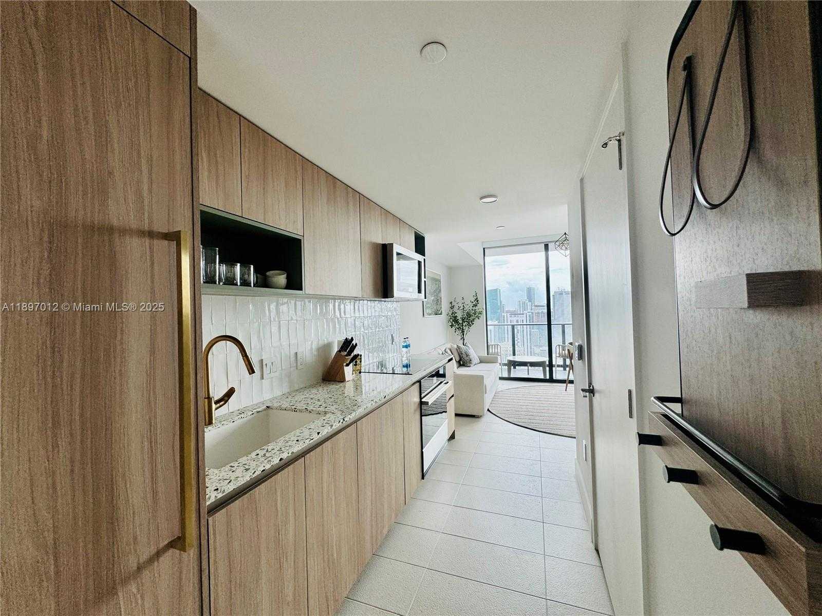 Small Image of 159 NORTH EAST 6TH ST #4314, Miami Number 6